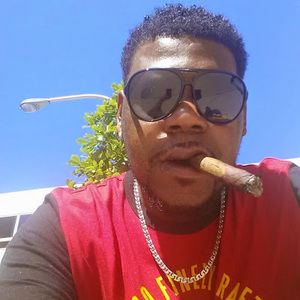 Meet your Posher, Don